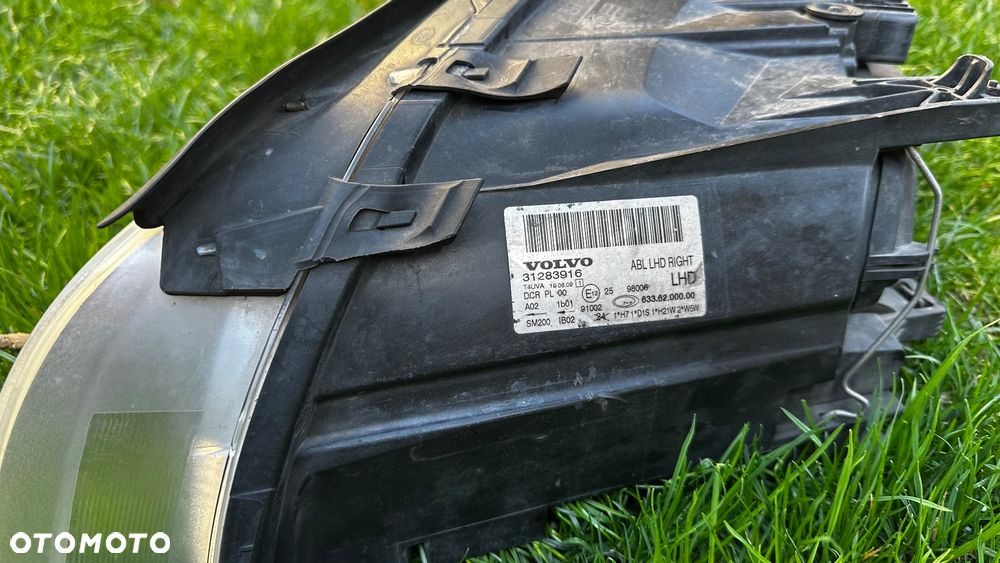 Reflektor lampa prawa Volvo S80 bi xenon skrętny EU ABL - 2