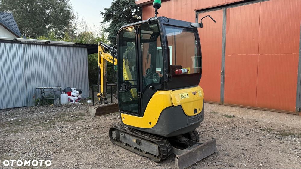 Yanmar SV16 - 4