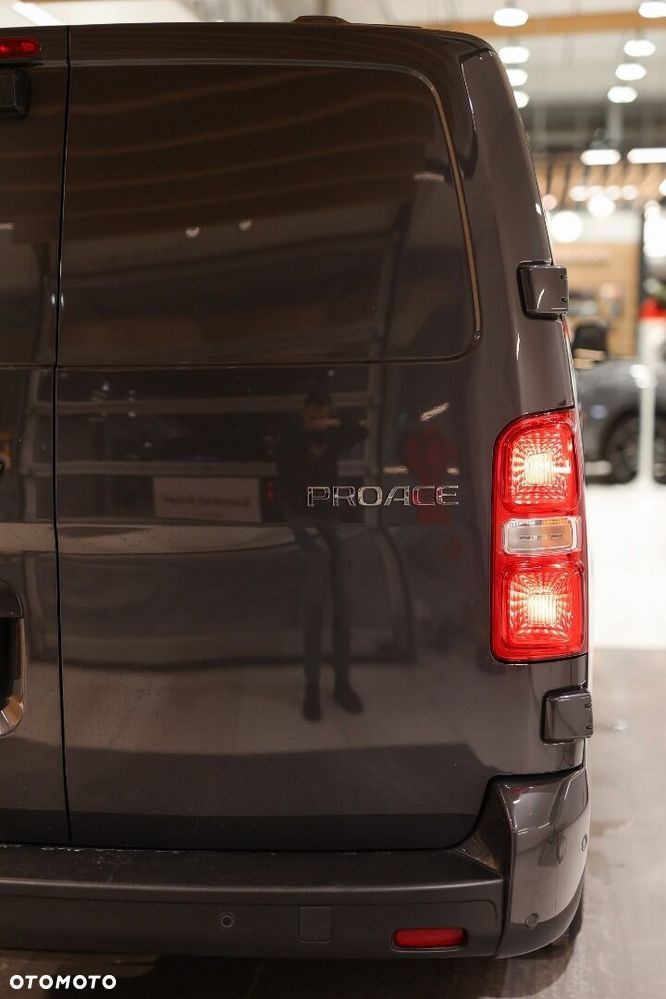 Toyota PROACE - 32