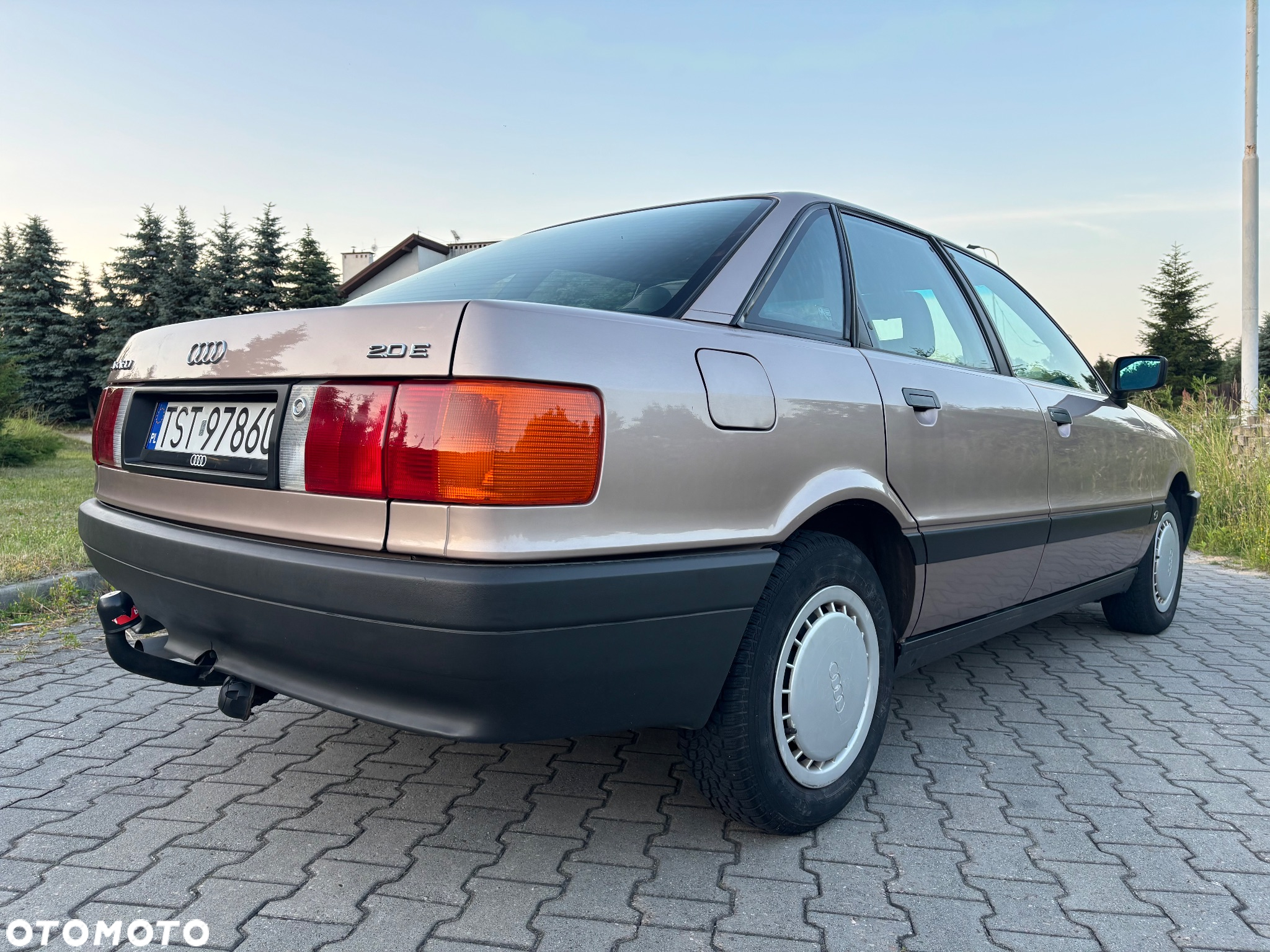 Audi 80 2.0 E - 6
