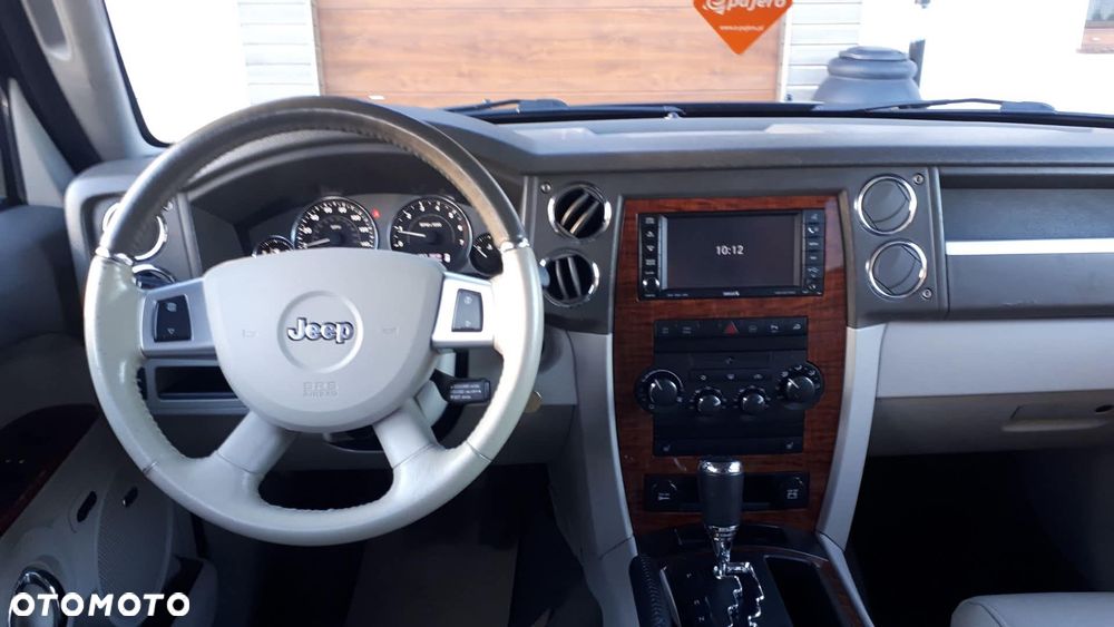 Jeep Commander 5.7 V8 HEMI Automatik Limited - 7
