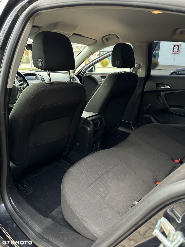 Opel Insignia 1.4 T Edition S&S - 17