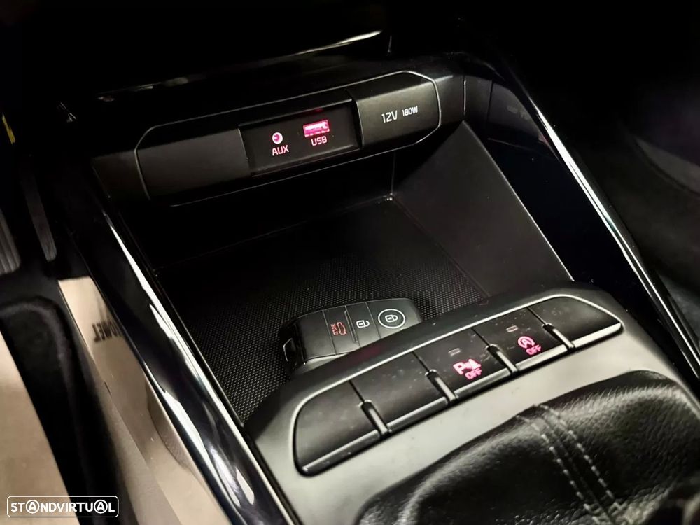 Kia Stonic 1.6 CRDi TX - 40