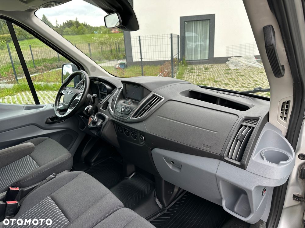 Ford Transit L2H2 Pkw VA Trend - 21