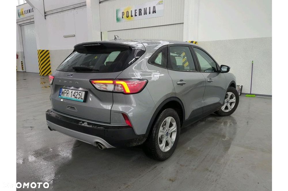 Ford Kuga - 3