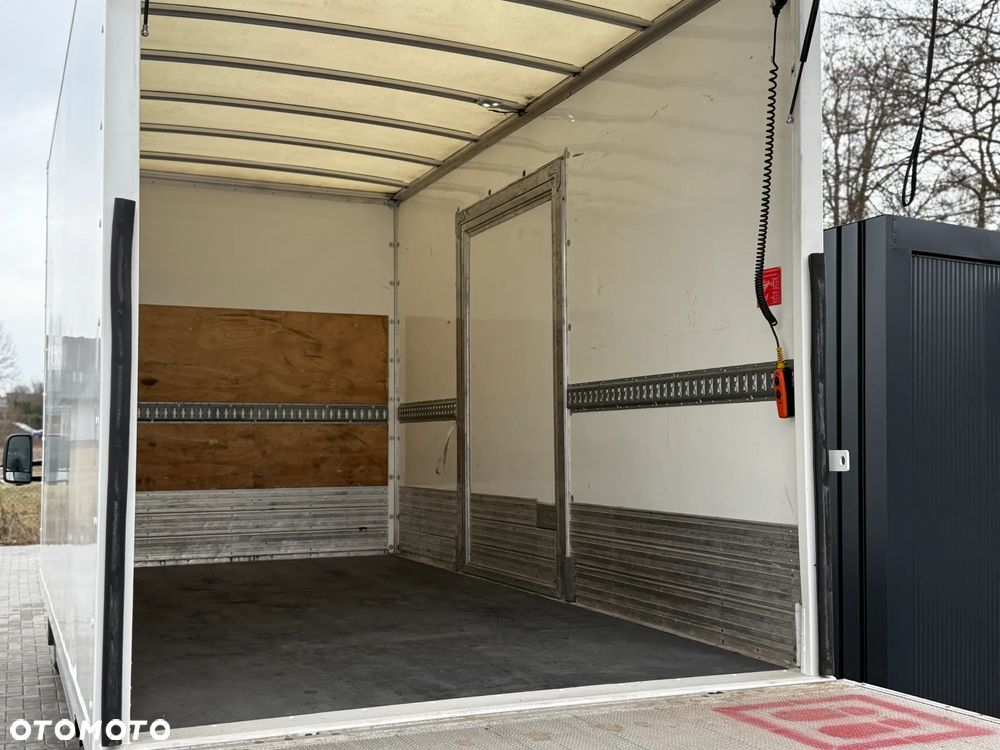 Mercedes-Benz Sprinter 515 CDI / 2.0 150KM / 2022 ROK / Kontener 4,2m + Winda Dhollandia 750KG / ZAREJESTROWANY W PL - 9