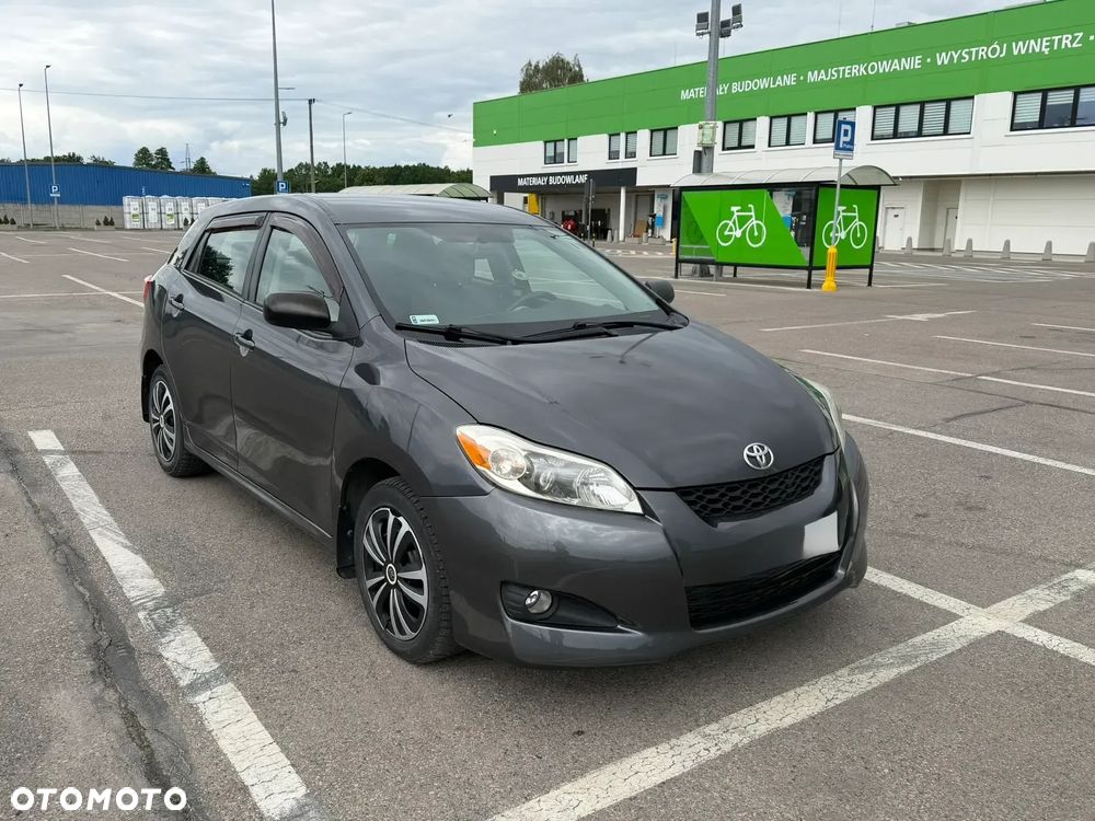 Toyota Matrix - 1