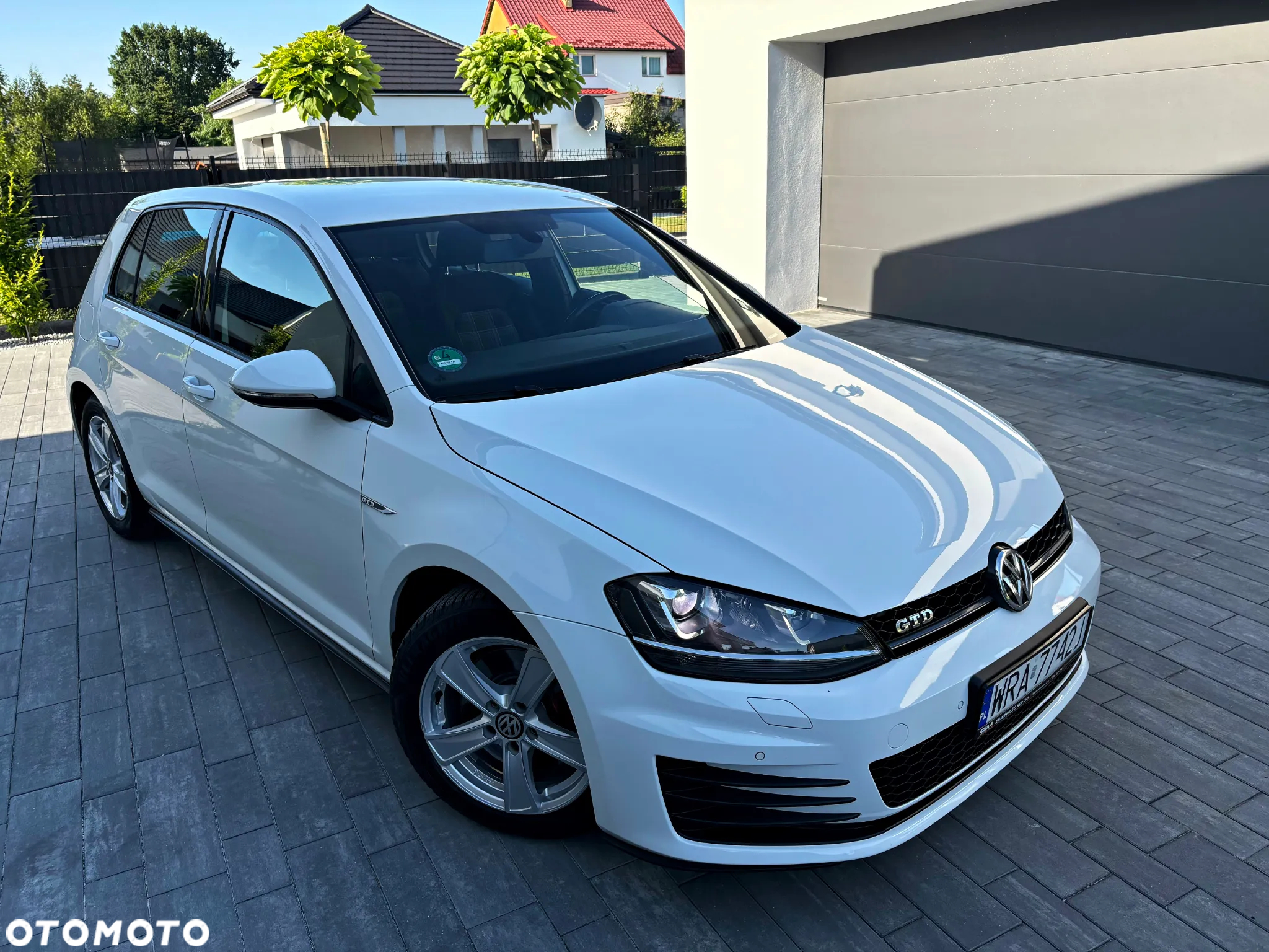 Volkswagen Golf VII 2.0 TDI BMT GTD - 12