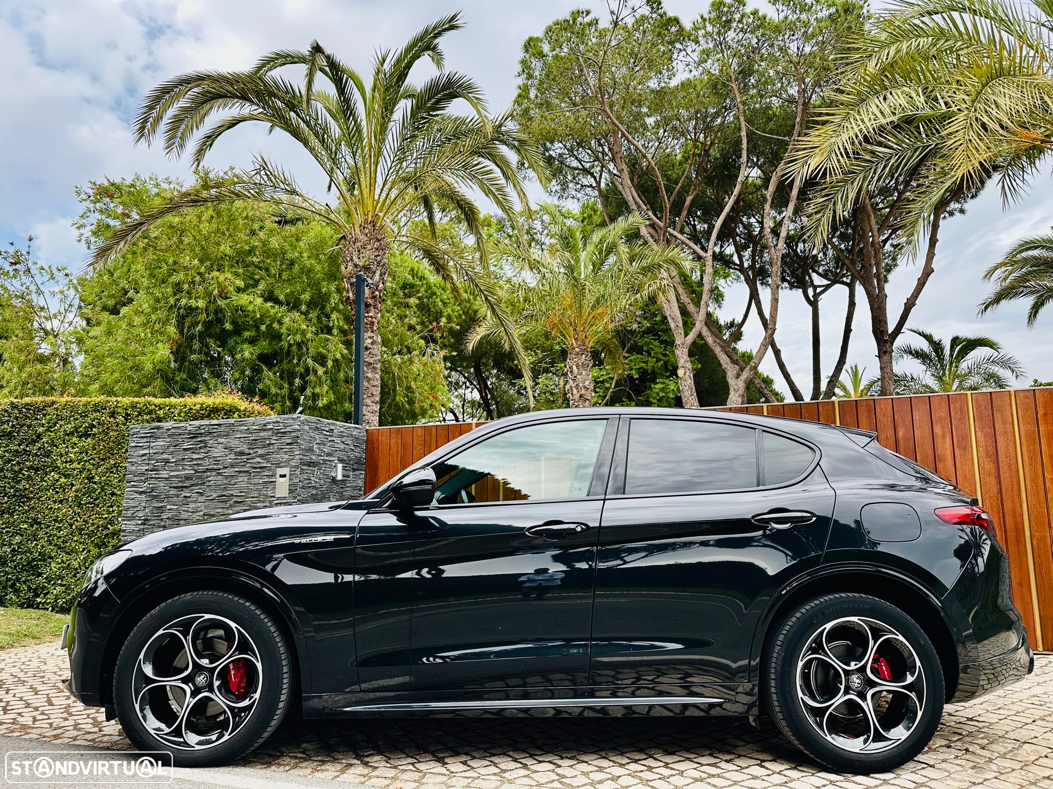 Alfa Romeo Stelvio 2.2 D Veloce Q4 AT8 - 3