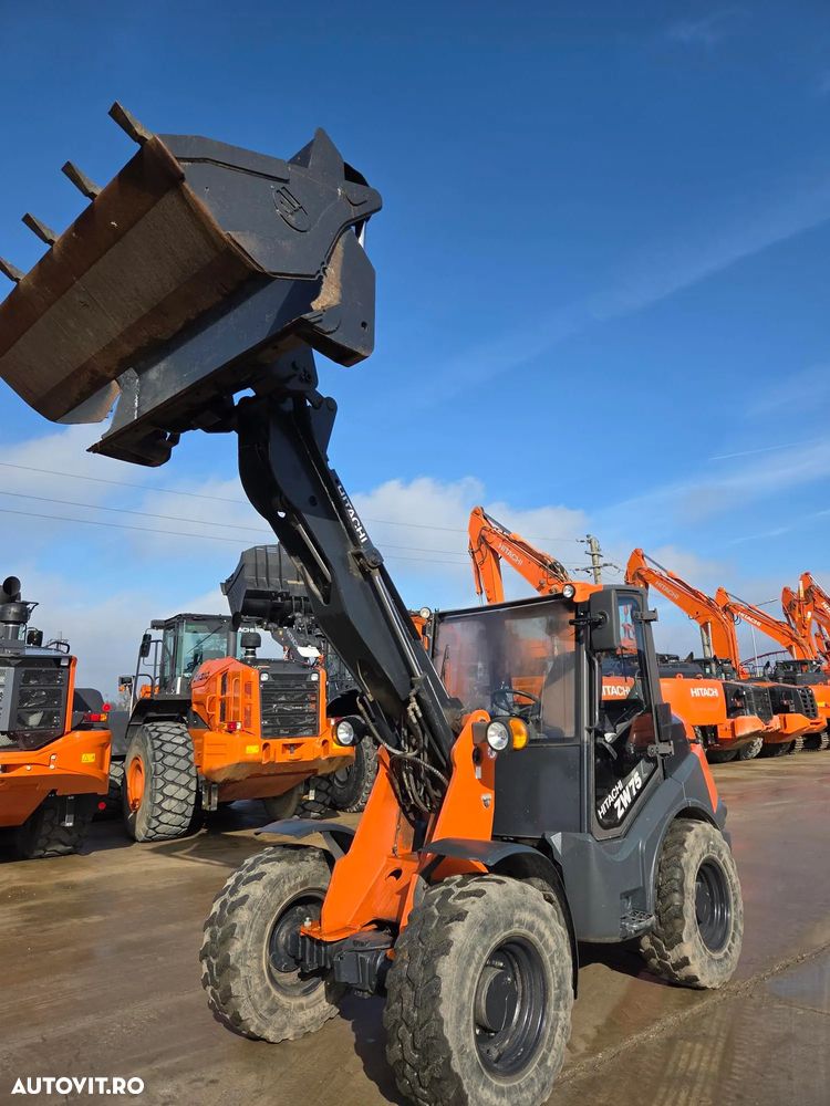 Hitachi ZW75, 2020, 1.915h, ridica 2,4t la 3,2m, CUPA 4x1 MULTIFUNTIONALA 1mc, cupa noua 1mc, furci, cupla rapida, aer conditiona, motor Deutz 75CP euro 6, Garda sol inalta 32cm, produs in Germania, STARE FOARTE BUNA, posibil leasing 4 ani-PROMOTIE 37.900eur - 2