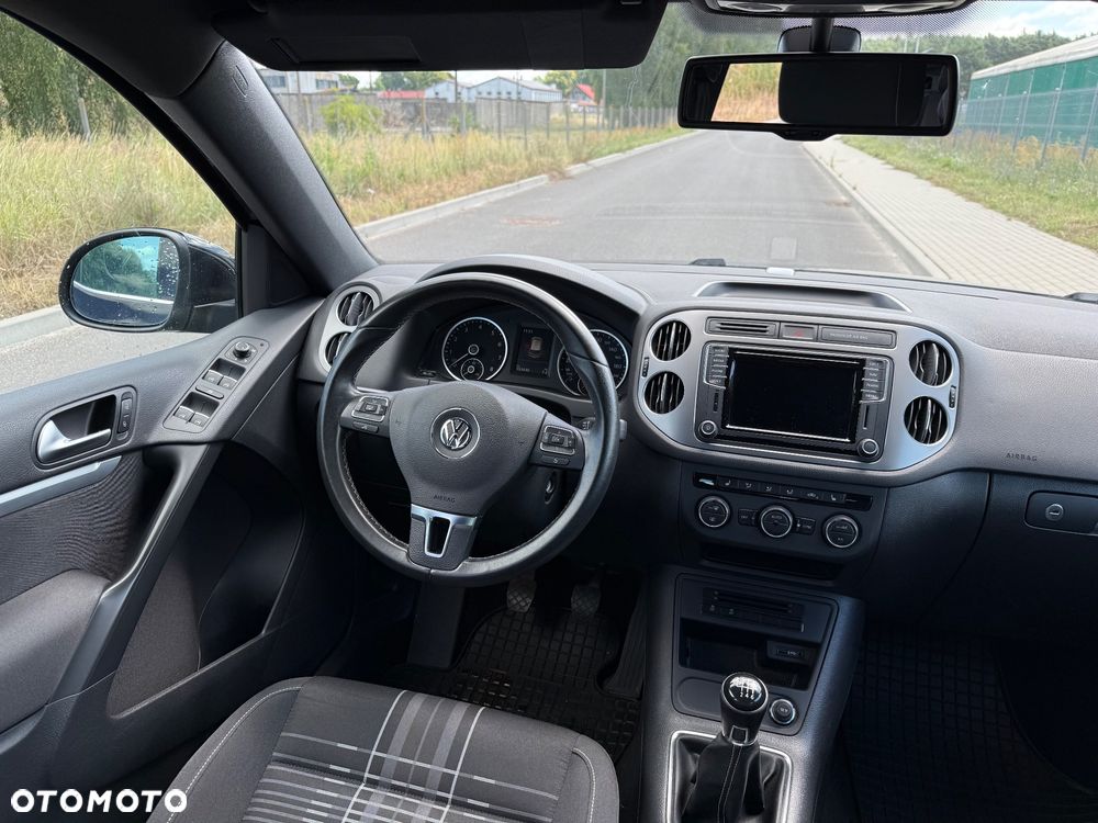 Volkswagen Tiguan 1.4 TSI BlueMotion Technology Lounge Sport & Style - 22