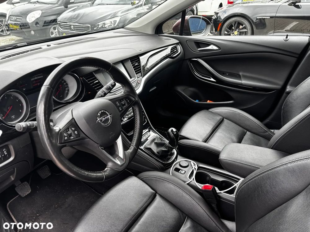 Opel Astra 1.6 Turbo Start/Stop Innovation - 9