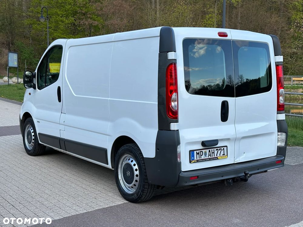 Opel VIVARO L1H1 - 4