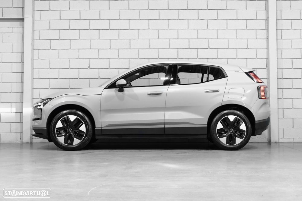 Volvo EX30 69 kWh Single Motor Extended Range Core - 3