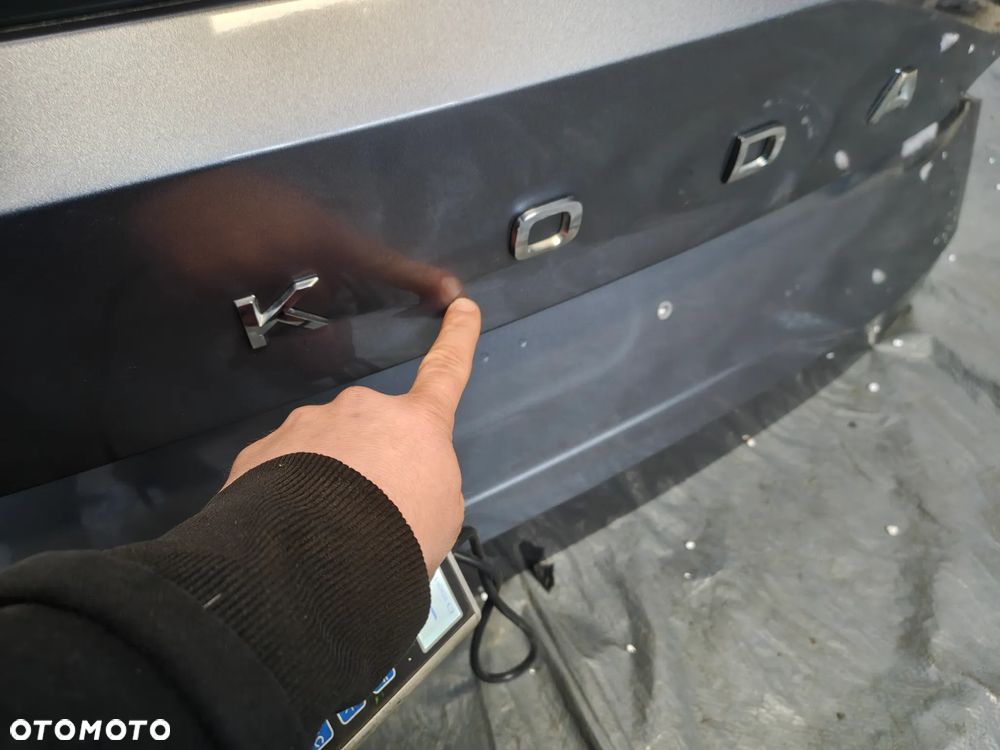 SKODA KODIAQ LIFT maska  klapa pod miernik LF7C  po przebiegu 4 tys km - 8