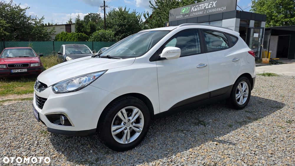 Hyundai ix35 1.6 2WD Fifa World Cup Edition - 2
