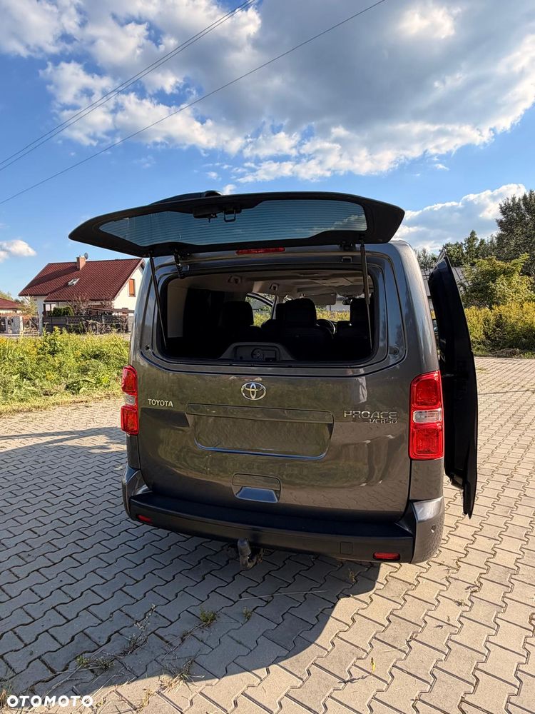 Toyota Proace Verso 2.0 D4-D Long VIP - 23