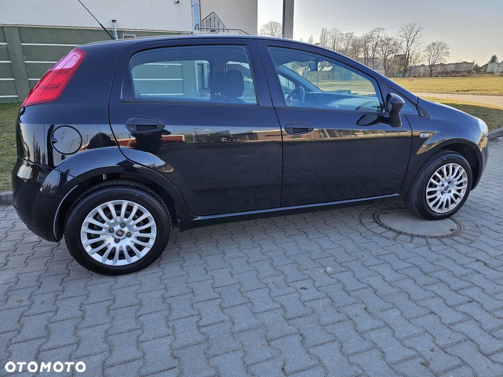 Fiat Grande Punto - 5