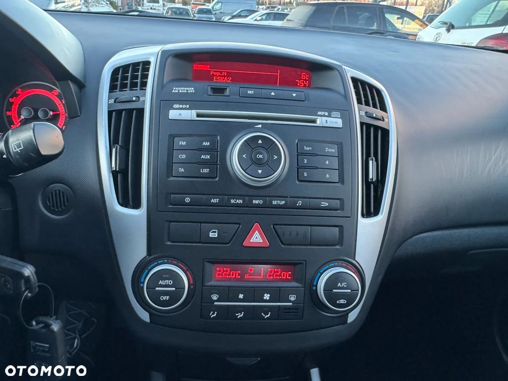 Kia Ceed 1.6 Crdi Comfort + - 8