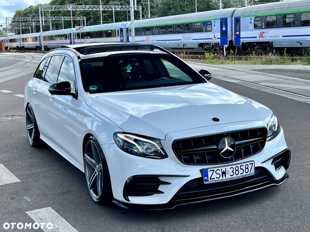 Mercedes-Benz Klasa E 220 d 9G-TRONIC - 1