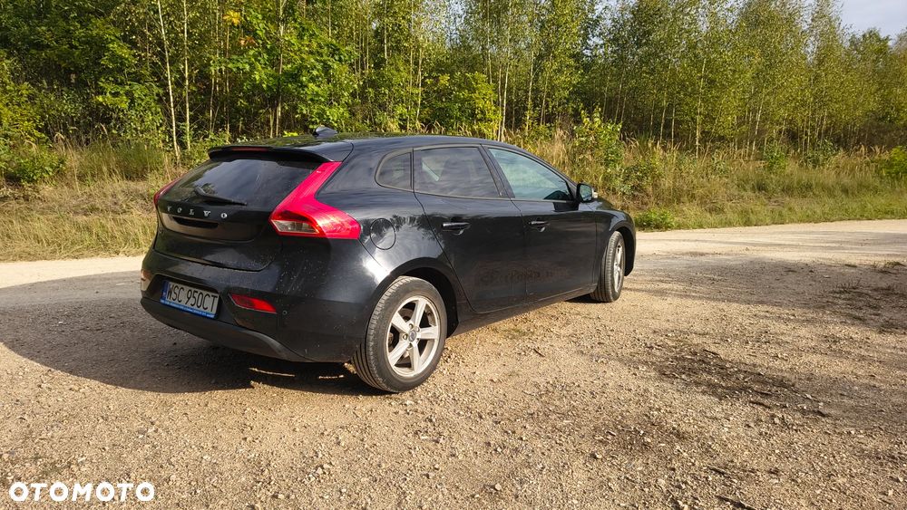 Volvo V40 - 8
