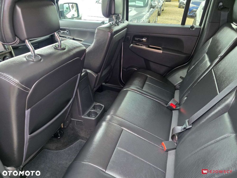Jeep Cherokee - 18