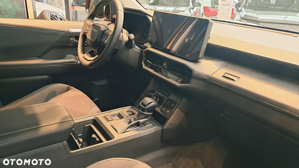 Toyota Hilux - 16