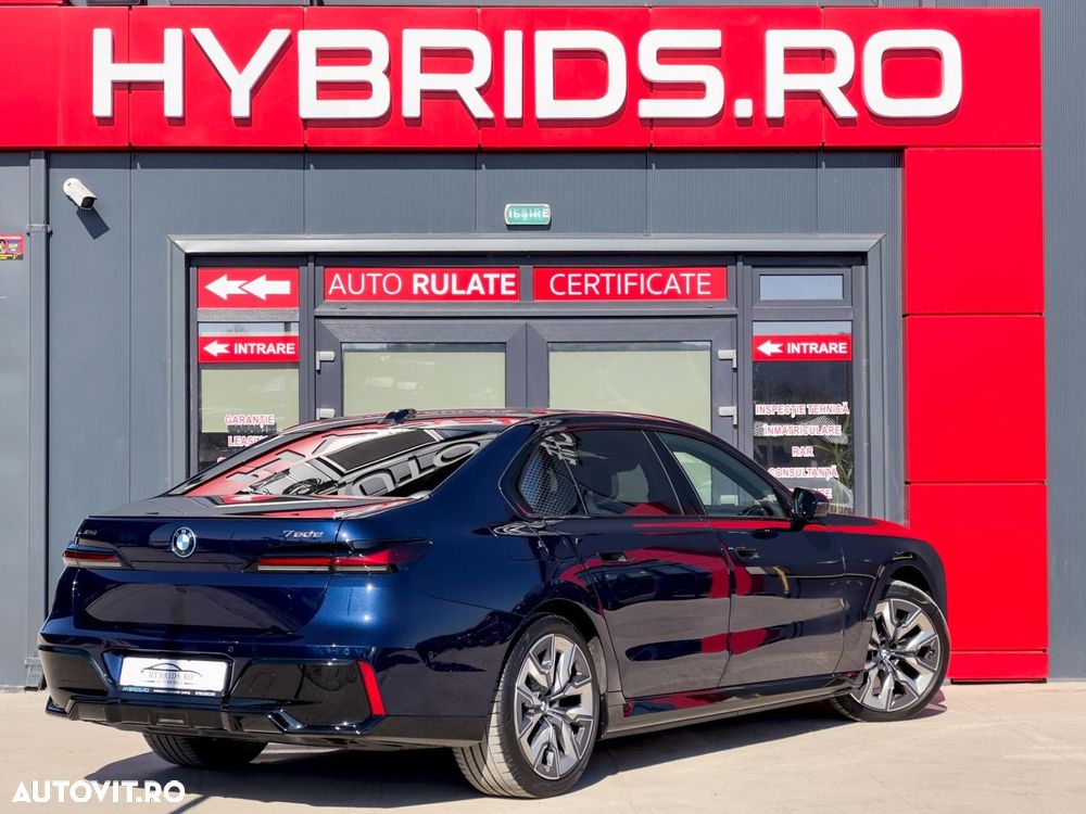 BMW Seria 7 - 8