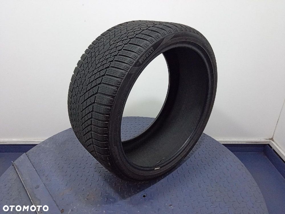 BMW X7 OPONY ZIMOWE PIRELLI WINTER 2 SCORPION 325/30 R23 109W XL 1SZT - 2