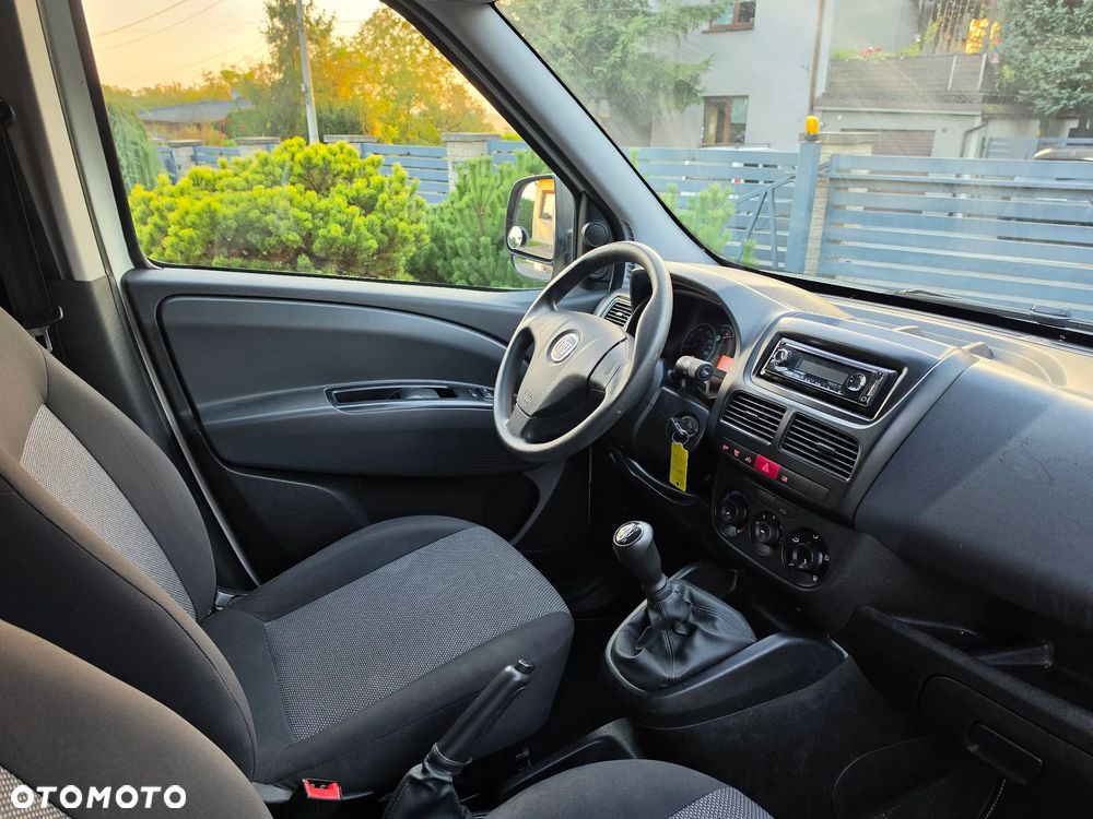 Fiat DOBLO - 10