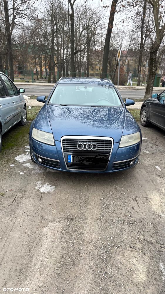 Audi A6 Avant - 1