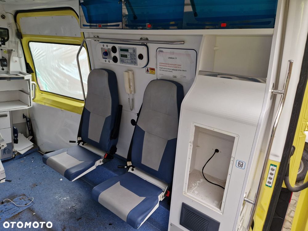 Mercedes-Benz Sprinter - 18