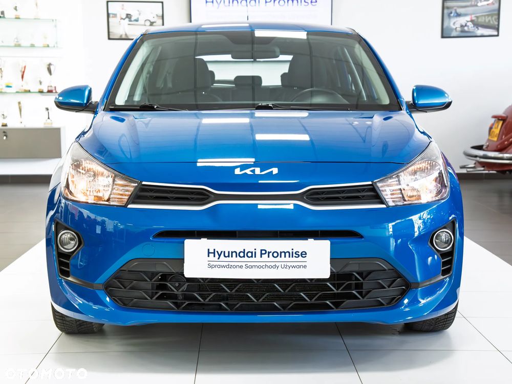 Kia Rio 1.2 L - 2