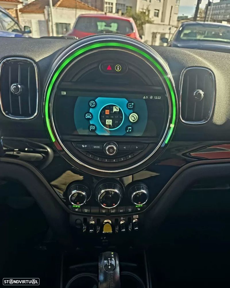 MINI Countryman Cooper SE ALL4 Auto - 26