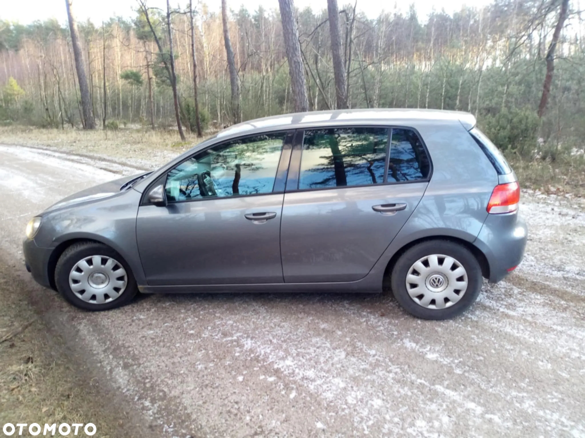 Volkswagen Golf VI 2.0 TDI Comfortline - 2