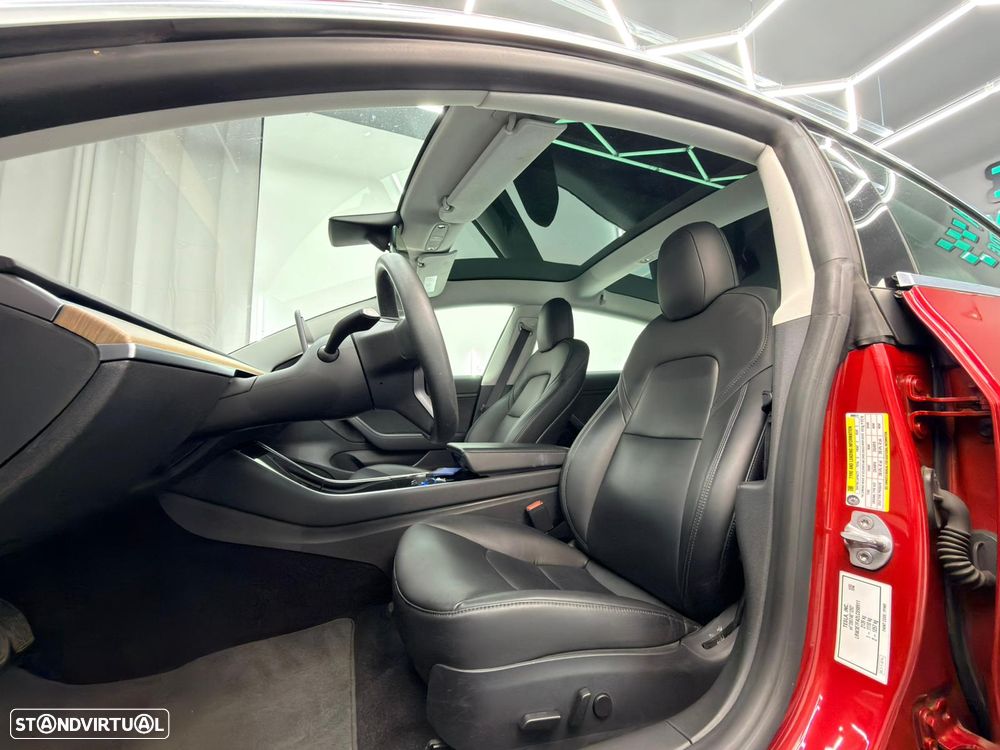 Tesla Model 3 Standard RWD Plus - 20