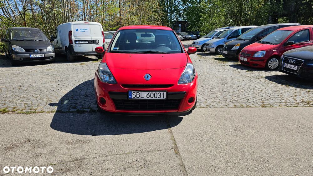 Renault Clio 1.2 16V Bioetanol Alize - 1