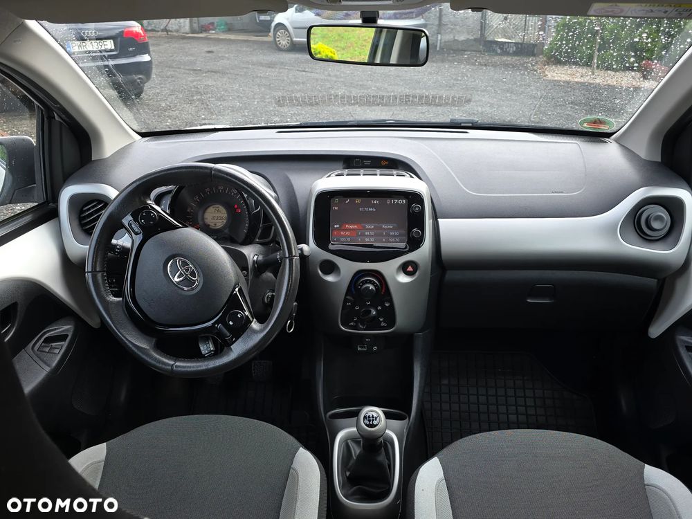 Toyota Aygo x - 5