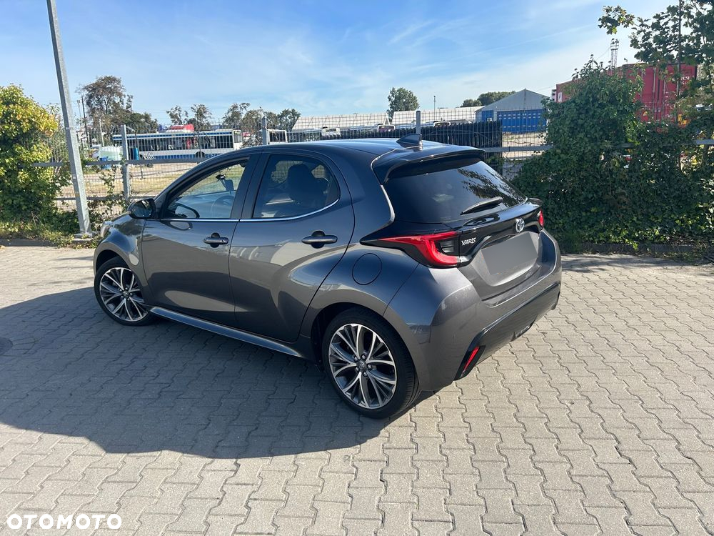 Toyota Yaris - 6