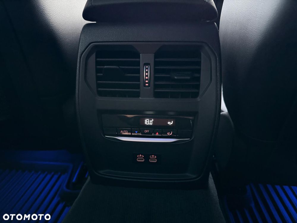 BMW Seria 3 320d Sport Line Shadow - 15