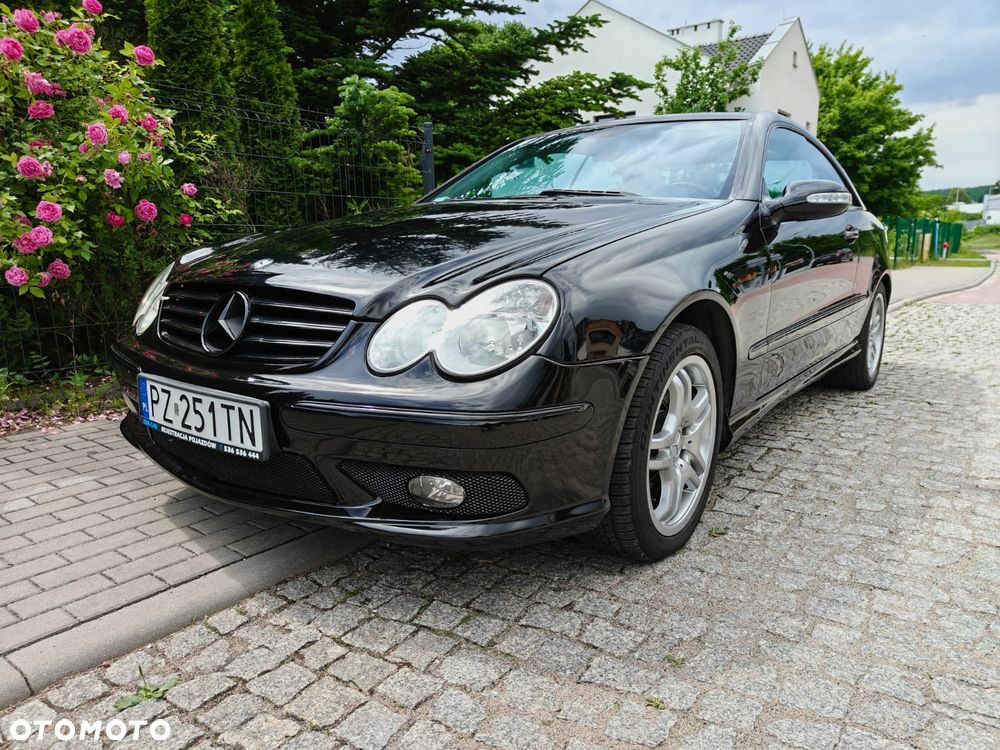 Mercedes-Benz CLK - 13
