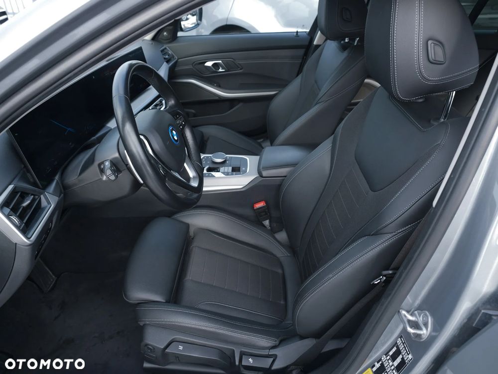 BMW Seria 3 320e Advantage sport - 13