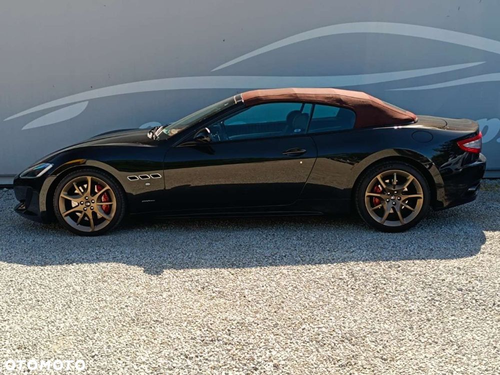Maserati GranCabrio - 19