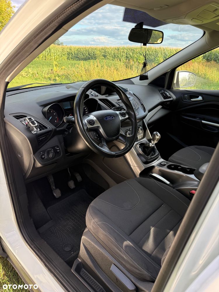 Ford Kuga 1.5 EcoBoost 2x4 Titanium - 7