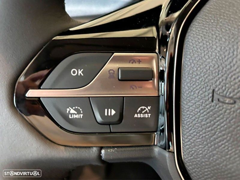 Peugeot 308 1.5 BlueHDi Allure EAT8 - 19