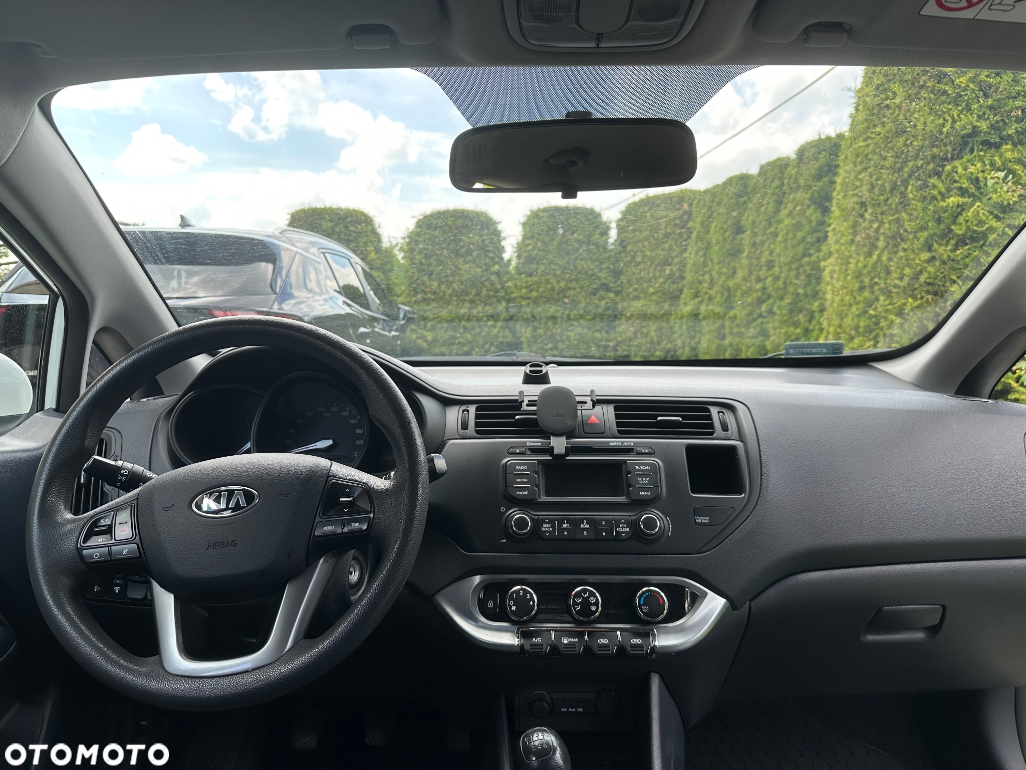 Kia Rio - 6