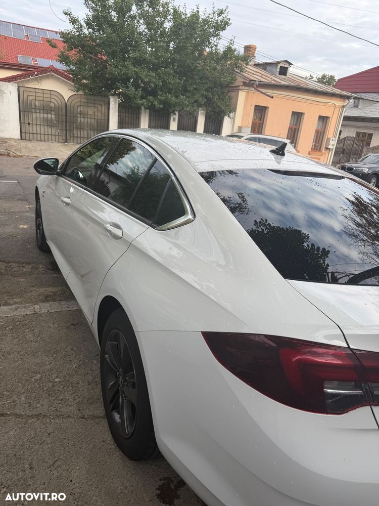 Opel Insignia 1.6 CDTI Start/Stop 120 years - 3