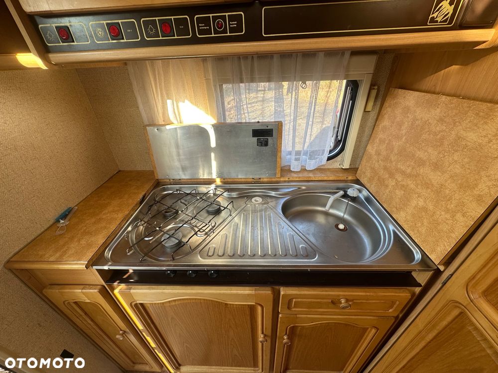 KNAUS 4007 - 10