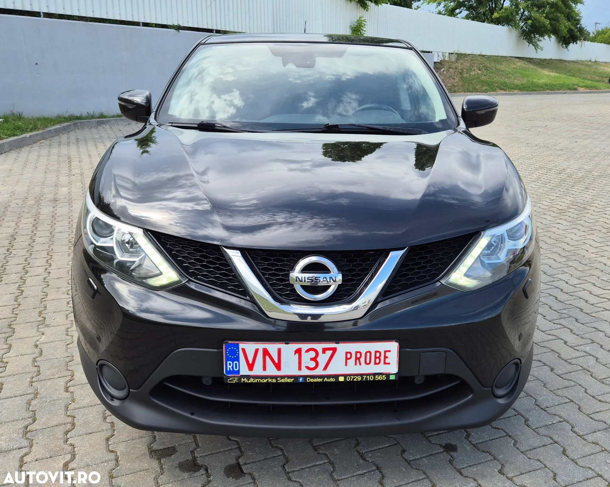 Nissan Qashqai 1.5 DCI N-Connecta - 16