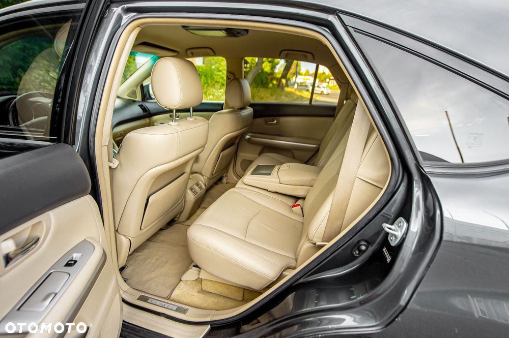Lexus RX - 30